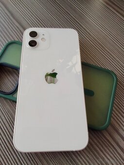 Prodám Apple 12 64GB-White -Krásný Stav - 4
