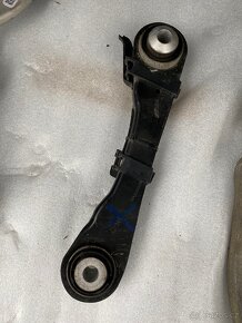 BMW G30/31 zadní ramena xDrive - 4