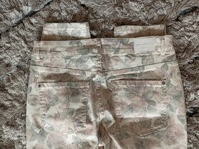 Krásné slim kalhoty zn Orsay- denim vel. 38,nové - 4