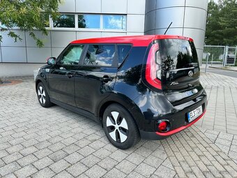 Kia Soul EV Eco-electric, větrání sedadel, navi, park kamera - 4