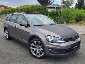 VW Golf VII 2.0TDi 135kW DSG Alltrack - Panorama - kůže - 4
