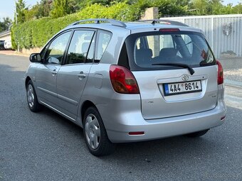 Toyota Corolla Verso 1.8 VVTi 2005 Automat - 4