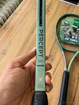 Yonex Percept 100 300g/320mm/Grip 3 už jen 1ks - 4