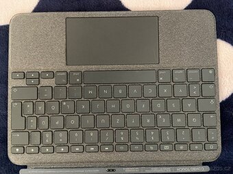 Logitech Combo Touch - 4