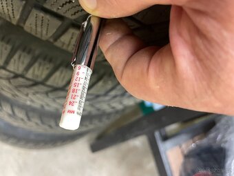 205/55R16 zimní pneumatiky DUNLOP, vzorek 6mm - 4