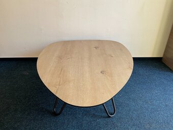 Konferenční stolek Masura – 110 cm, kapkový tvar - 4