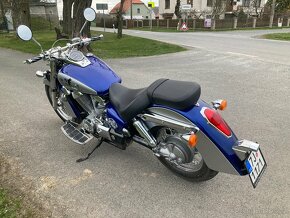 HONDA SHADOW 750 RV 2010 - 4