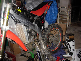 Honda CRF 250 - 4