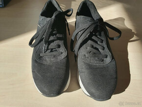 DÍVČÍ BOTY TENISKY GEOX RESPIRA VEL 36 ČERNÉ S TŘPYTKAMI - 4