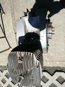 ČZ  175 Zetka motor - 4