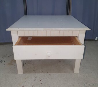 Bílý konferenční stolek - 4