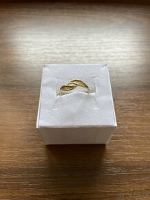 Zlatý prsten - 4