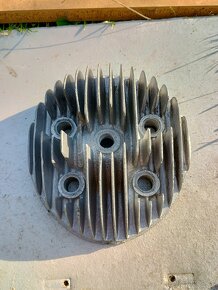 JAWA 250 pérák hlava vélce motoru - 4