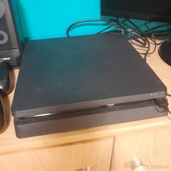 Playstation 4 - 4