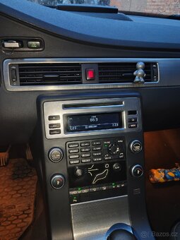 Volvo V70 2.4d D5 možnost odpočet dph - 4
