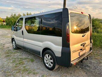 Opel Vivaro 1.9 DTI 74kw, 6 míst - 4