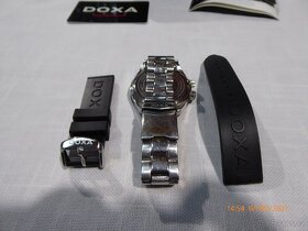 PÁNSKÉ ŠVÝCARSKÉ HODINKY DOXA GMT - 4