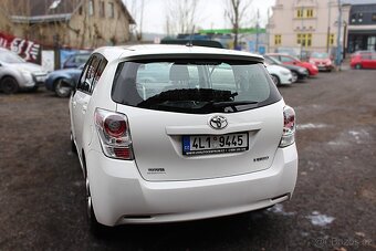 Toyota Verso - 4