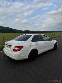 Mercedes-Benz W204 2012 - 4