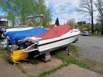 kajutový motorový člun Apollo - 4