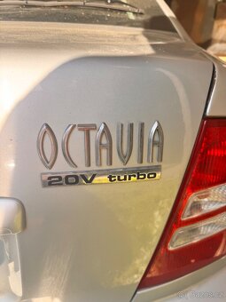 Octavia 1.8t 20V - r.v. 2002 - ND nebo na opravu - 4