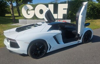 Lamborghini Aventador LP 700-4 - 4
