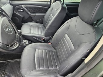 Dacia Duster 1.6i 4x4 , 2014 - 4