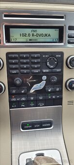 Volvo xc70 - 4