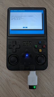 Konzole R36S s příslušenstvím - 4