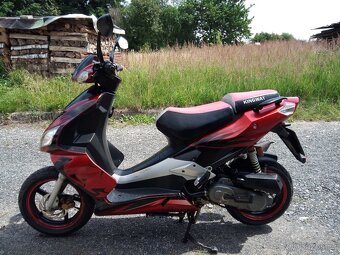 Prodám skútr HUATIAN 50 4T r.v 2009 - 4