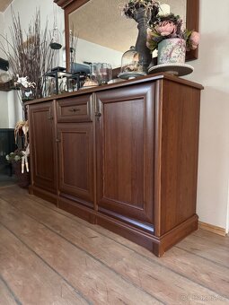 Komoda a zrcadlo - 4