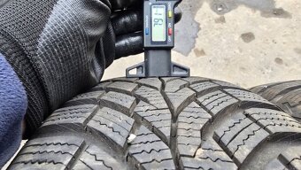 Zimní pneu 195/65/15 Continental - 4