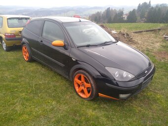Ford Focus 1,6i16v - 4