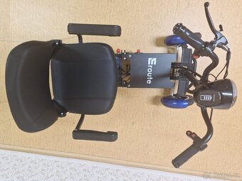 Prodám elektrický skútr - 4