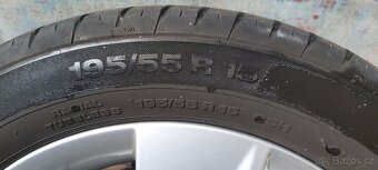 Alu kola 5x100 r15 orig.Škoda s pneu 195/55R15 - 4