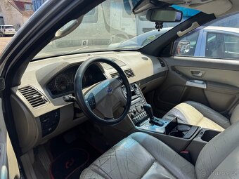 VOLVO XC90 na náhradní díly ND - 4