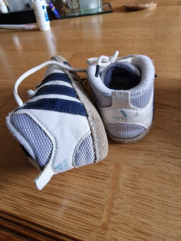Capacky Adidas a ovci - 4