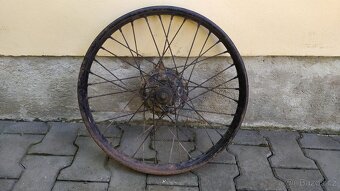 Přední kolo ČZ 125 B - 4