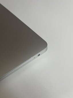 Macbook Air 13" M1, 16GB ram, 256 GB - 4