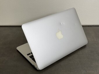 MacBook Air 11" 2012 i5 / 4GB RAM / 64GB - DPH - 4