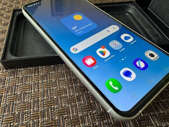Samsung Galaxy S23 FE 128GB 5G Purple, CZ distribuce, záruka - 4