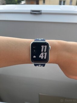 Apple watch series 4 - 4