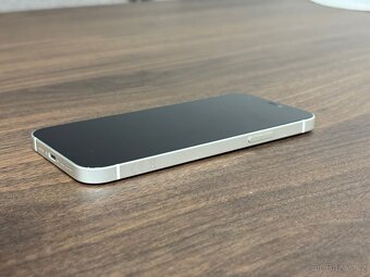 Apple iPhone 12 64 GB - 4