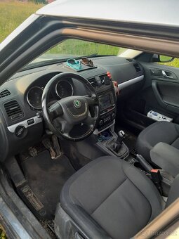 SKODA YETI - 4