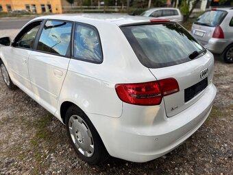 AUDI A3 SPORTBACK 1.4 TSI 92kW 2010 - 4