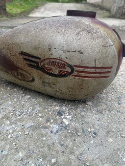 Jawa Perák nádrž Komunista - 4