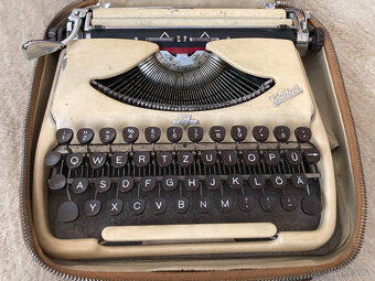 Psací stroj Groma Kolibri - 4