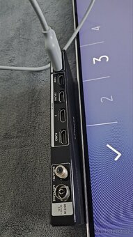 Samsung UE55KS7002U 55" QLED televize - 4