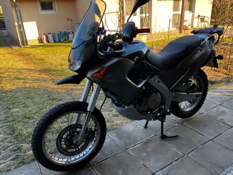 Aprilia Pegaso - 4