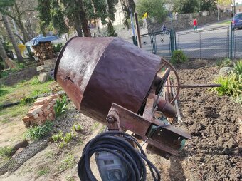 Míchačka na beton - 4